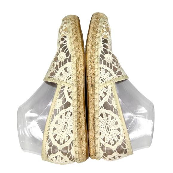 Halogen Off White Crocheted Lace Slip On Espadrille Flat Shoes - Picture 5 of 9